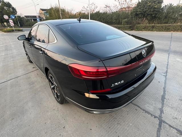 Volkswagen Passat 2023 Restyling 330TSI Star Elite Edition interior photo 12 Volkswagen Passat 2023 Restyling 330TSI Star Elite Edition interior photo 12
