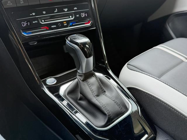 Volkswagen T-Roc 2024 300TSI DSG Chen Guang Edition exterior photo 6