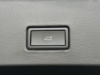 Volkswagen T-Roc 2024 300TSI DSG Chen Guang Edition interior photo 14