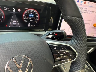 Volkswagen Tiguan L 2024 Pro 330TSI Dos tracciones R-Line Edición de collar inteligente interior foto 10