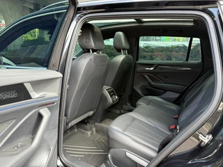 Volkswagen Tiguan L 2024 Pro 330TSI Dos tracciones R-Line Edición de collar inteligente interior foto 12
