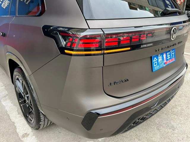 Volkswagen Teramont 2025 Teramont Pro 450TSI Versión de exploración de tracción en las cuatro ruedas exterior foto 7 Volkswagen Teramont 2025 Teramont Pro 450TSI Versión de exploración de tracción en las cuatro ruedas exterior foto 7