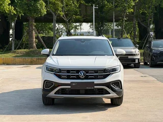 Volkswagen Tayron 2024 300TSI Двухприводный люкс Plus Расширенная версия экстерьер фото 2