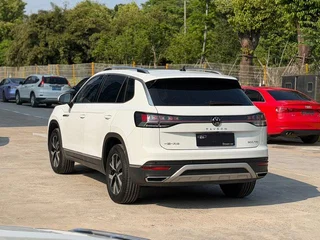 Volkswagen Tayron 2024 300TSI Двухприводный люкс Plus Расширенная версия экстерьер фото 4