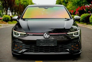 Volkswagen Golf GTI 2021 380TSI DSG GTI extérieur photo 2
