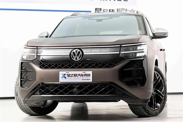 Volkswagen Teramont 2025 Teramont Pro 450TSI Four-wheel drive peak version exterior photo 3