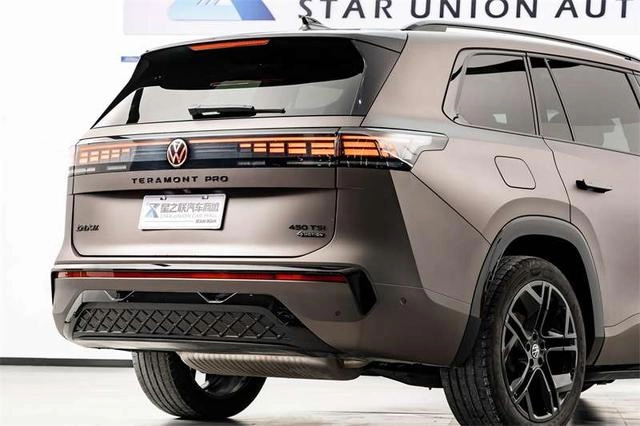 Volkswagen Teramont 2025 Teramont Pro 450TSI Four-wheel drive peak version exterior photo 7