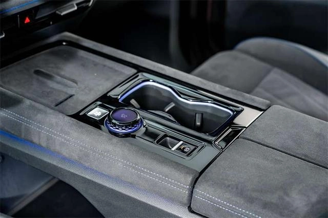 Volkswagen Teramont 2025 Teramont Pro 450TSI Four-wheel drive peak version interior photo 13