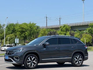 Volkswagen Tayron 2024 330TSI Tracción a dos ruedas de lujo Plus Versión avanzada