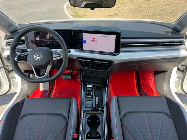 Volkswagen Lamando 2024 Lamando L 280TSI DSG Крутая и острая версия интерьер фото 12