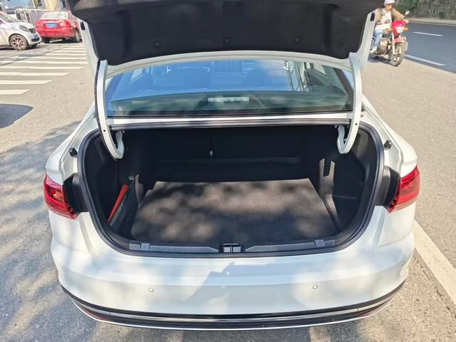 Volkswagen Bora 2023 300TSI DSG Zunxing Edition interior photo 7