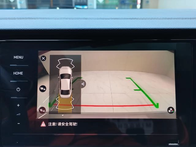 Volkswagen Passat 2024 380TSI Star Elite Edition interior photo 17
