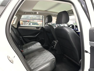 Volkswagen Sagitar 2023 300TSI DSG Premium Edition exterior photo 4