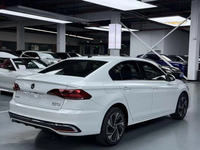 Volkswagen Bora 2023 200TSI DSG Мудрый PRO Версия интерьер фото 7