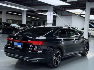 Volkswagen Passat 2025 outstanding 380TSI Longteng Edition interior photo 7