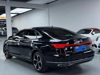 Volkswagen Passat 2025 outstanding 380TSI Longteng Edition interior photo 9