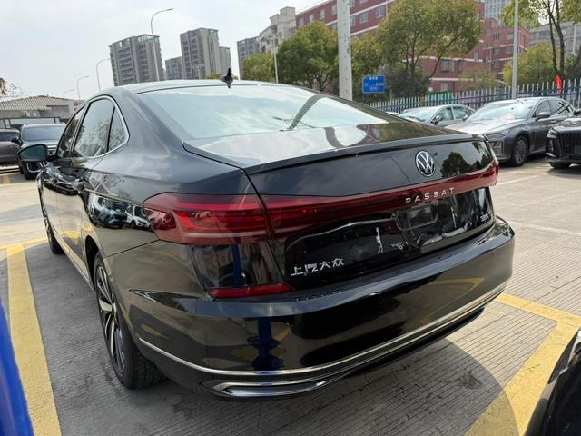 Volkswagen Passat 2024 380TSI Элитная версия экстерьер фото 5 Volkswagen Passat 2024 380TSI Элитная версия экстерьер фото 5