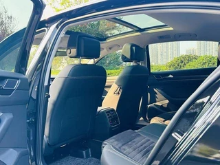 Volkswagen Magotan 2021 330TSI DSG 30 Anniversary Edition exterior photo 5