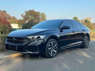 Volkswagen Passat 2022 330TSI Звездное небо элитное издание
