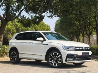 Volkswagen Tiguan L 2021 330TSI Automatic two-wheel drive R-Line Enjoy more version exterior photo 3