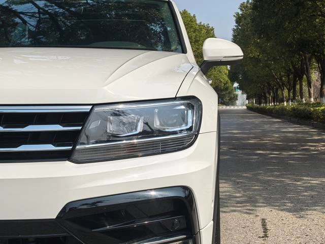 Volkswagen Tiguan L 2021 330TSI Automatic two-wheel drive R-Line Enjoy more version exterior photo 8