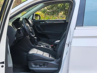 Volkswagen Tiguan L 2021 330TSI Automatic two-wheel drive R-Line Enjoy more version interior photo 11