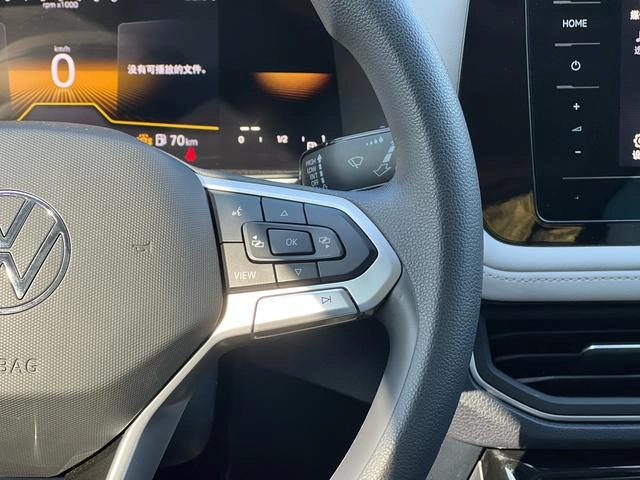 Volkswagen Tharu 2025 New talent 300TSI Sharp Edition interior photo 19