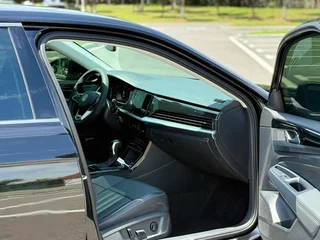 Volkswagen Passat 2022 330TSI Star Elite Edition exterior photo 5