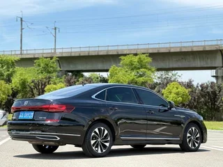 Volkswagen Passat 2022 330TSI Star Elite Edition interior photo 20