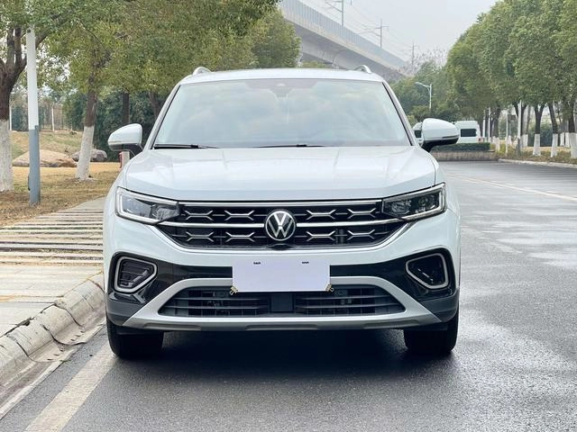 Volkswagen Tayron 2024 300TSI Tracción a dos ruedas de lujo Plus Versión avanzada exterior foto 3 Volkswagen Tayron 2024 300TSI Tracción a dos ruedas de lujo Plus Versión avanzada exterior foto 3