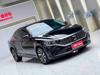 Volkswagen Passat 2022 330TSI Version de luxe extérieur photo 3
