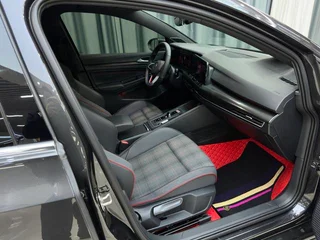 Volkswagen Golf GTI 2021 380TSI DSG GTI интерьер фото 20