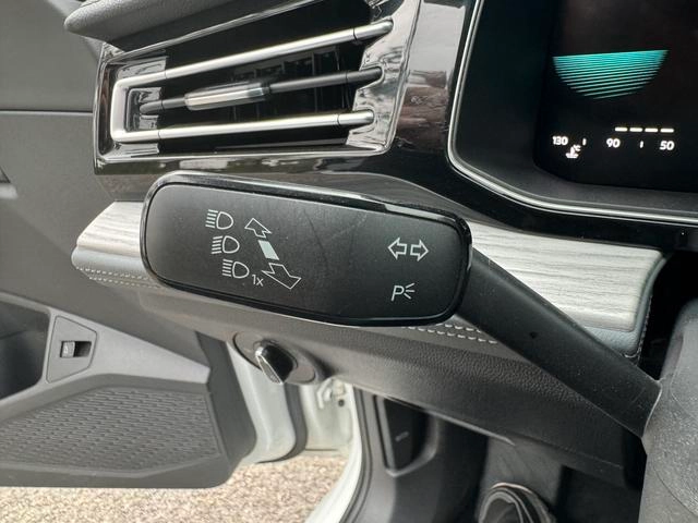 Volkswagen Sagitar 2023 300TSI DSG Versión más allá interior foto 20 Volkswagen Sagitar 2023 300TSI DSG Versión más allá interior foto 20