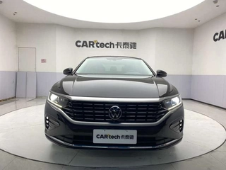 Volkswagen Passat 2022 330TSI Элитная версия экстерьер фото 3