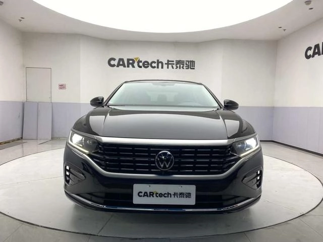 Volkswagen Passat 2022 330TSI Элитная версия экстерьер фото 3