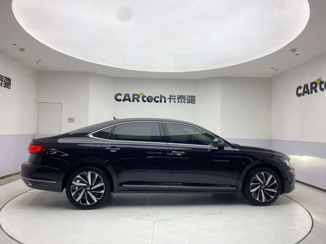 Volkswagen Passat 2022 330TSI Элитная версия экстерьер фото 4