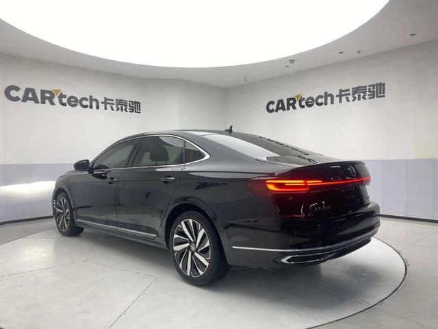 Volkswagen Passat 2022 330TSI Элитная версия экстерьер фото 7