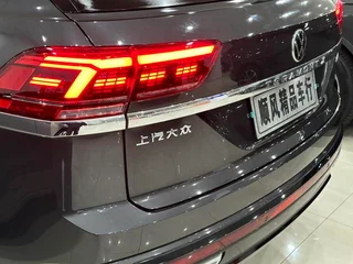 Volkswagen Teramont 2021 Teramont X 330TSI Двухприводная люксовая версия экстерьер фото 10