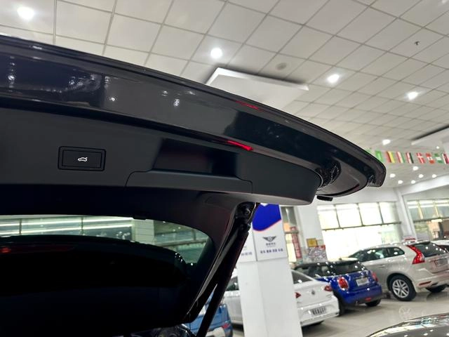 Volkswagen Teramont 2021 Teramont X 330TSI Двухприводная люксовая версия интерьер фото 12
