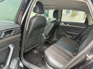 Volkswagen Lavida 2021 280TSI DSG Versión cómoda interior foto 7