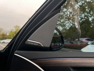 BMW X3 2022 xDrive30i Leading Type M Obsidian Night Suit interior photo 16