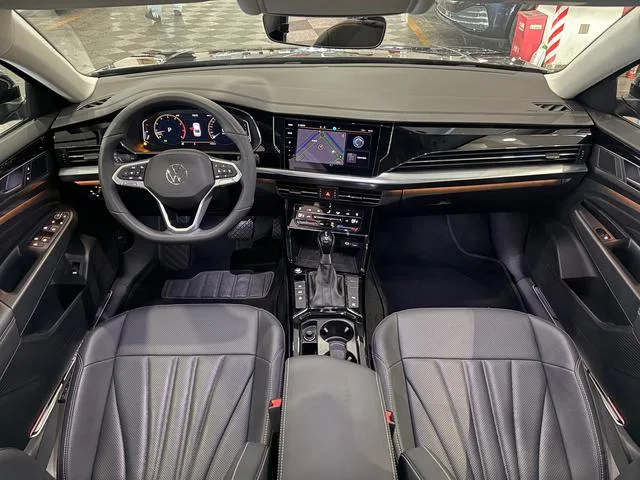 Volkswagen Passat 2025 Expart 380TSI Version Long Yao intérieur photo 17