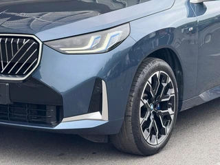 BMW X3 2025 xDrive30L Premium Class M Sports suit exterior photo 5