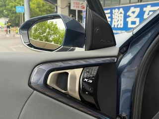 BMW X3 2025 xDrive30L Premium Class M Sports suit interior photo 14