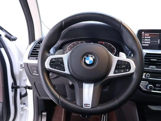 BMW X4 2021 xDrive25i M Ensemble de sport intérieur photo 17