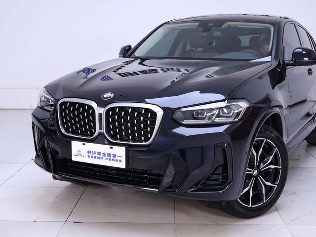 BMW X4 2022 xDrive 25i M Sports suit exterior photo 4