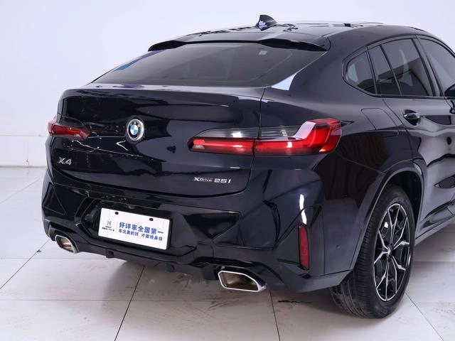 BMW X4 2022 xDrive 25i M Sports suit exterior photo 9