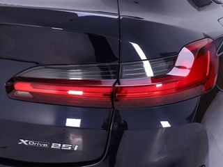 BMW X4 2022 xDrive 25i M Sports suit exterior photo 10