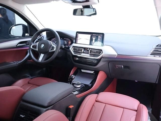 BMW X4 2022 xDrive 25i M Sports suit interior photo 20