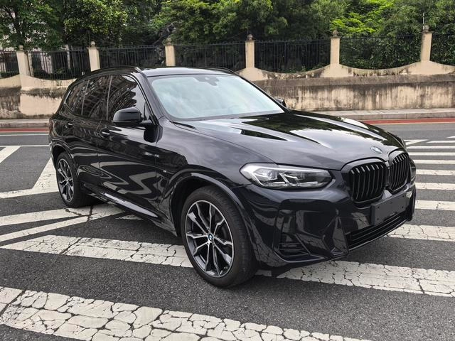 BMW X3 2023 xDrive30i Leading Type M Obsidian Night Suit exterior photo 3